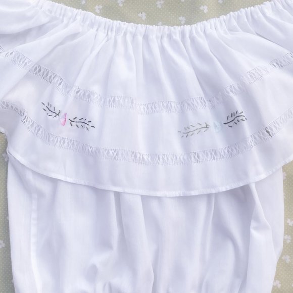 Vintage Off The Shoulder White Cropped Blouse - Picture 4 of 4